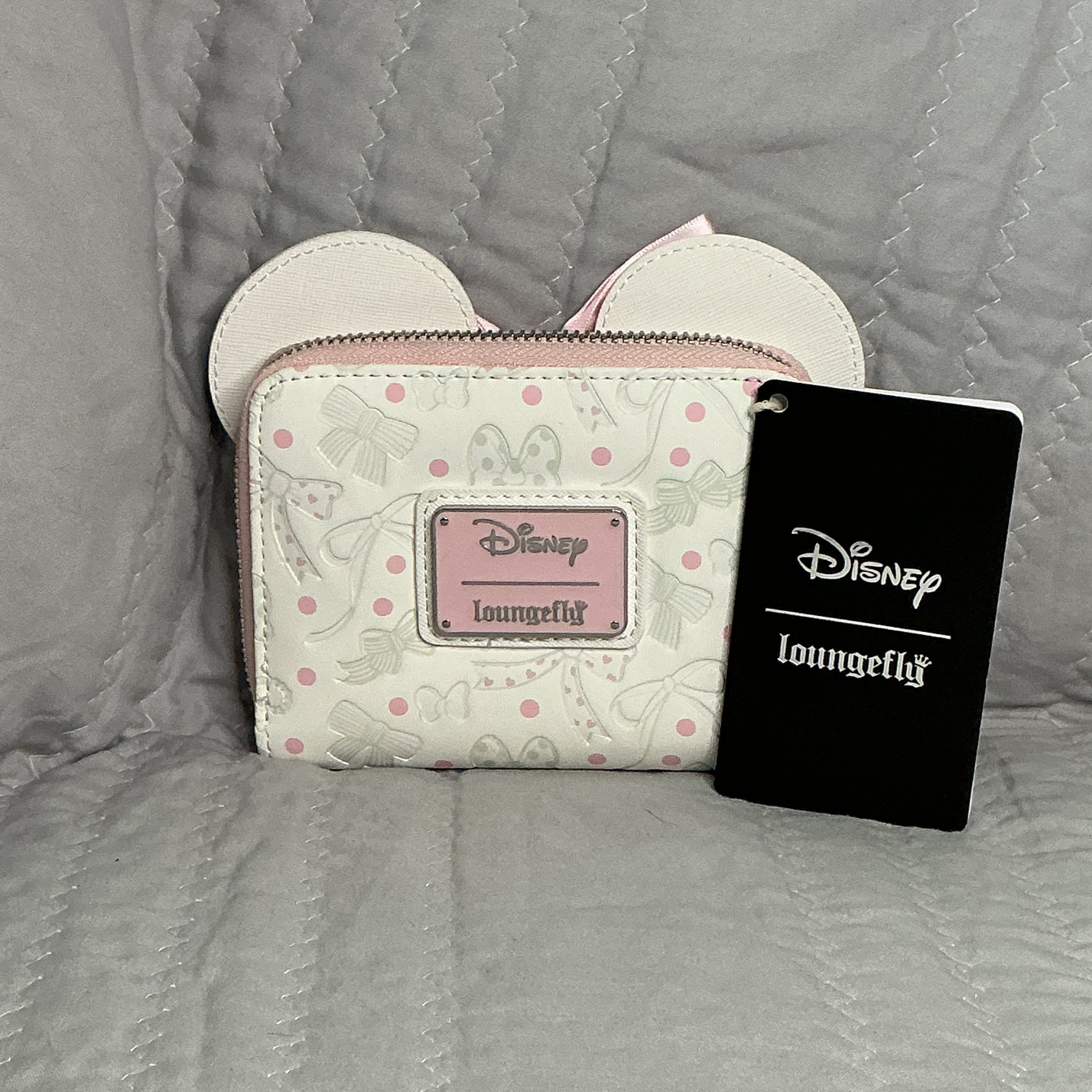 Minnie Mouse White Bow