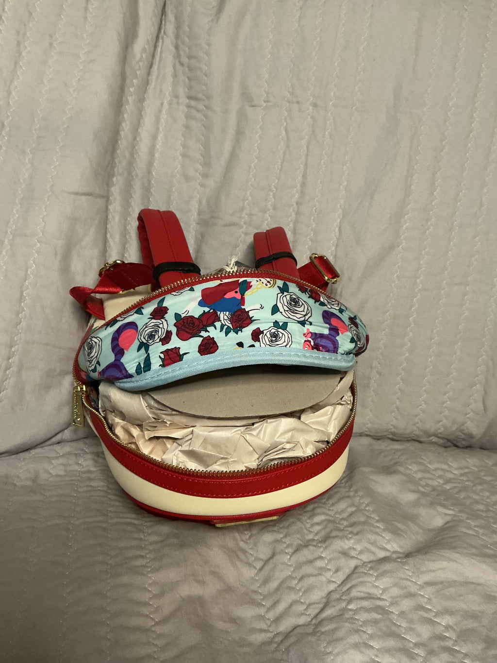 Alice And Wonderland UV Color Chaging