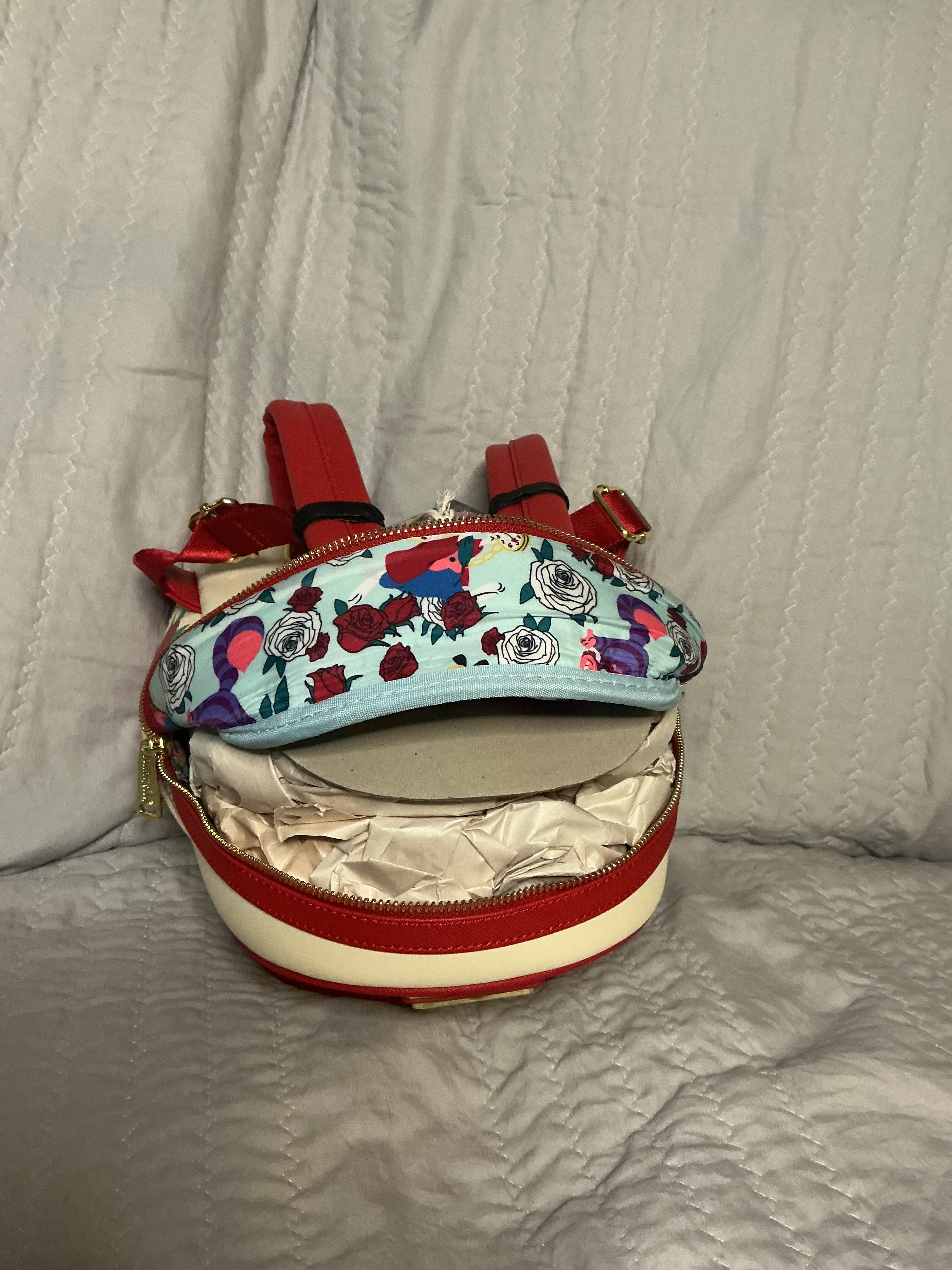 Alice And Wonderland UV Color Chaging